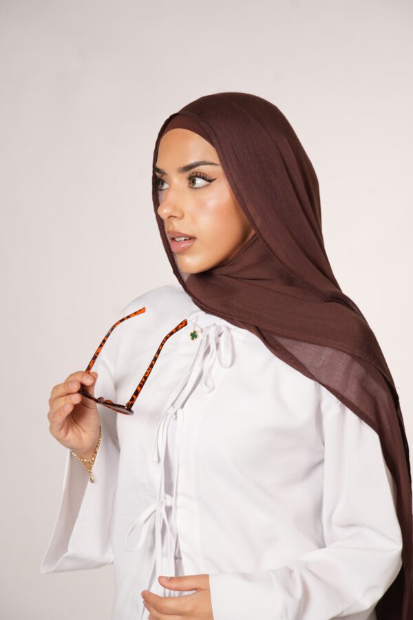 Masanda Modal Hijab – Warmes Brown Sugar für edlen Look - Image 2