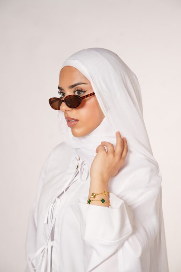 Masanda Modal Hijab – Klassisches Weiß für zeitlose Eleganz - Image 2