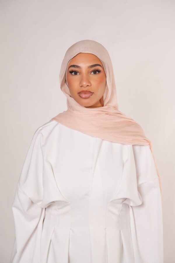 Masanda Modal Hijab – Sanftes Rose für femininen Stil - Image 3